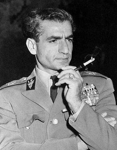 Iran Politics Club: Reza Shah vs. Mohammad Reza Shah Pahlavi 2 - Maziar ...